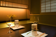 お座敷フレンチ<br />
「ラ・カシェット」開業